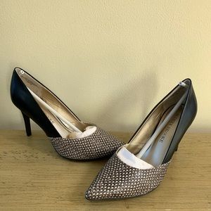 Audrey Brooke Tan/Black Snake Toe Heel Size 8